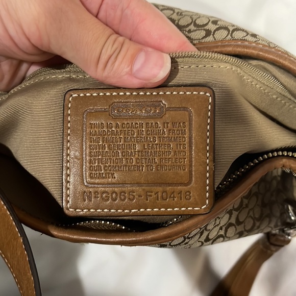 Coach brown shoulder bag, cloth with leather trim. - Picture 8 of 10